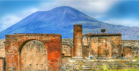 pompeii volcano