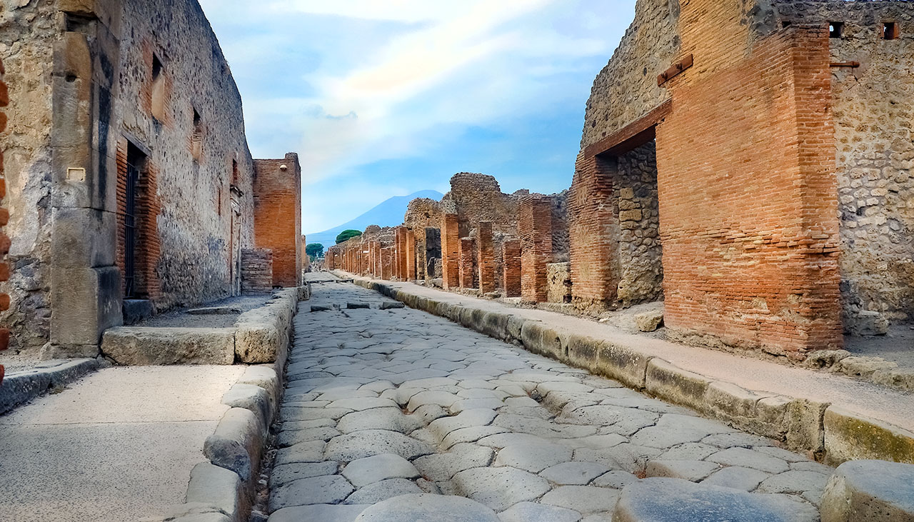 Pompeii Sorrento and Amalfi Coast day trips from Rome this fall RomeCabs