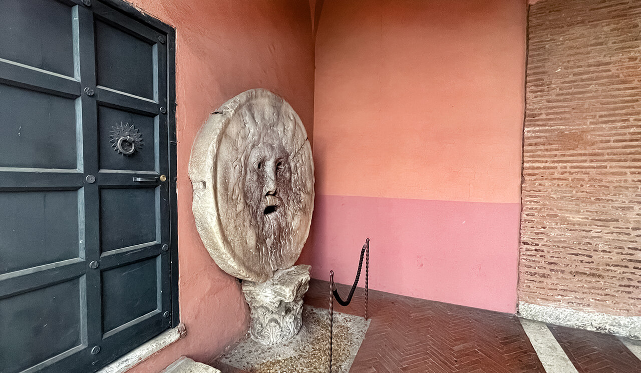 Mouth of Truth La Bocca della Verita most famous squares in Rome tours from Civitavecchia