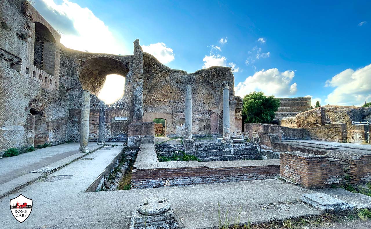 Thermae with Heliocaminus Hadrian's Villa Adriana Tivoli Day Tours from Rome RomeCabs